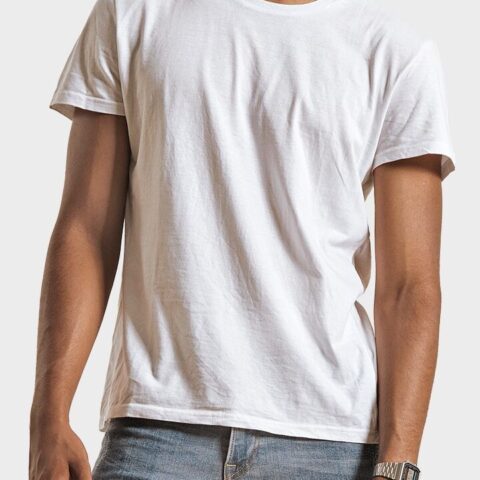 Playera cuello redondo para hombre o mujer.